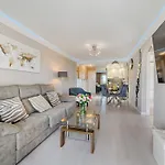 Playa Paraiso 2bdr Ocean View Terrace And Garage * 阿德耶